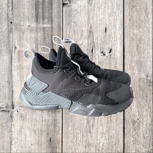 Boy’s Nike Huarache